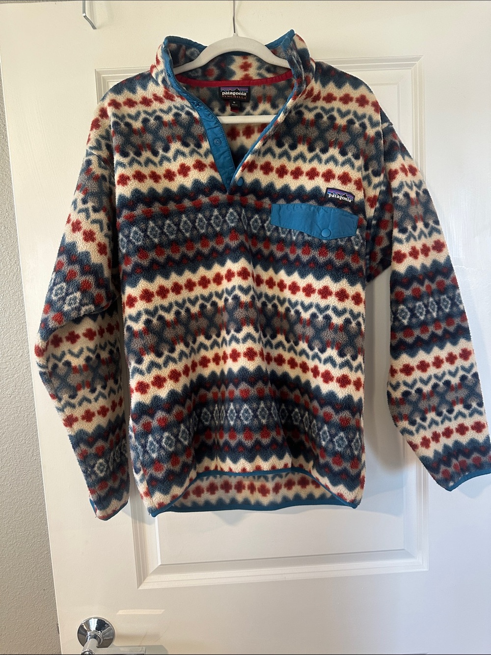 Patagonia Fleece Pullover Jacket in Cream, Blue, Red
